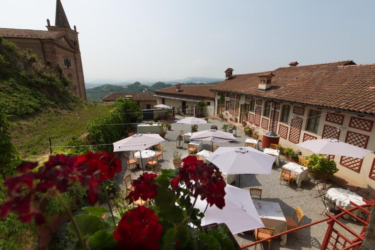Foresteria Ristorante Conti Roero Monticello d'Alba Exterior photo